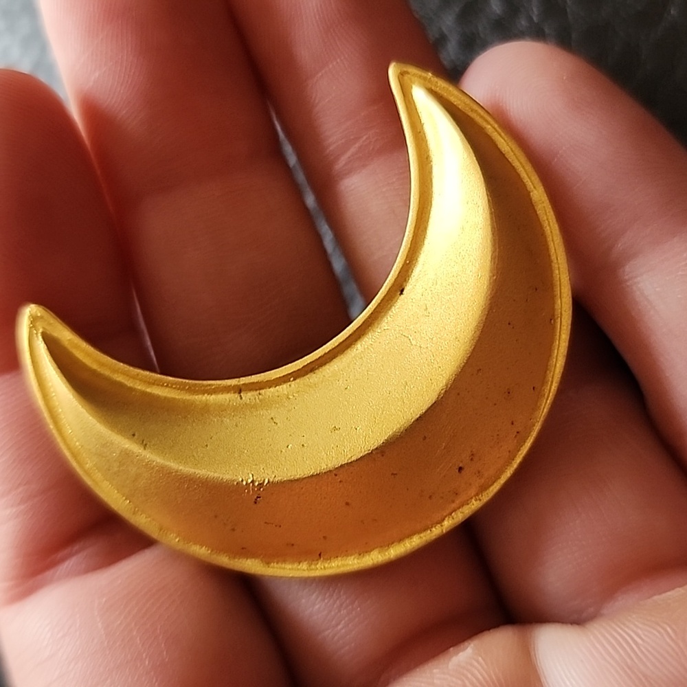 Leslie Block brooch